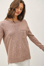 SLUB YARN ROUND NECK SWEATER WITH CHEST POCKETS